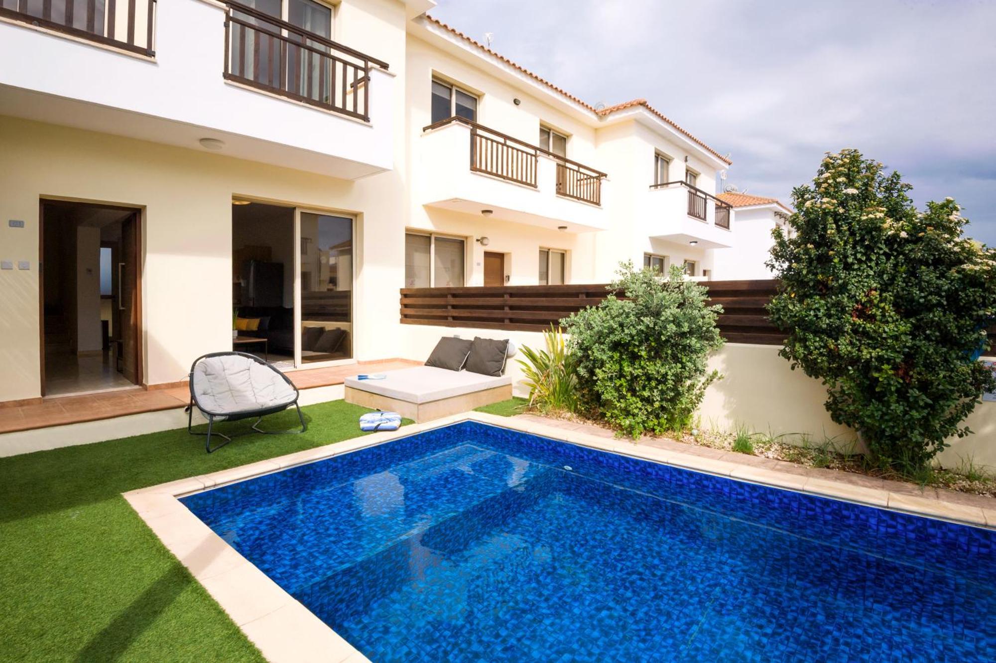 Villa Oasis Pernera Exteriör bild